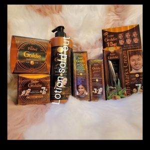 Perlay Goldie Skincare Set of 5